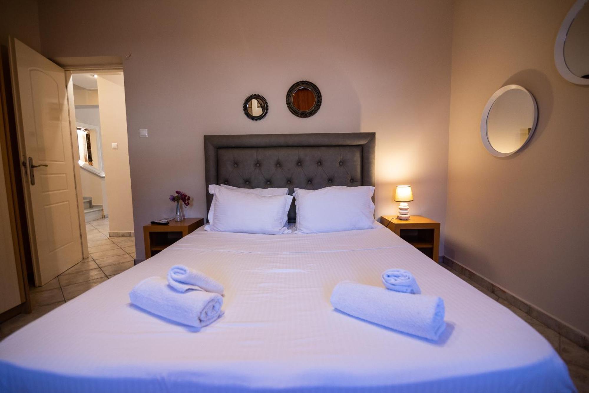 Votsalakia Hotel & Luxury Apartments Selinia Bagian luar foto
