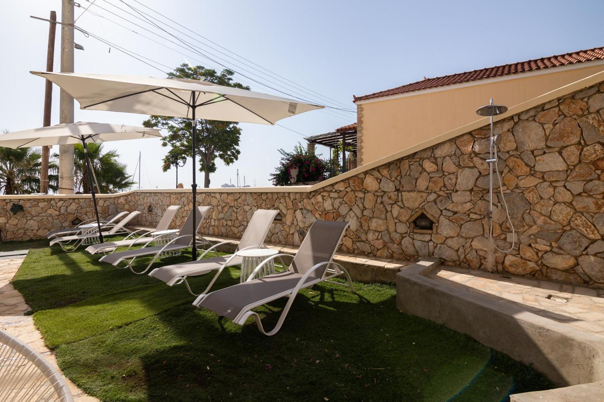 Votsalakia Hotel & Luxury Apartments Selinia Bagian luar foto